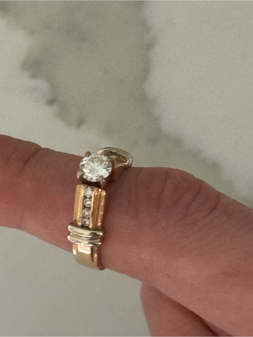 14K Yellow Gold Natural Diamond Engagement ring round brilliant w/ accents